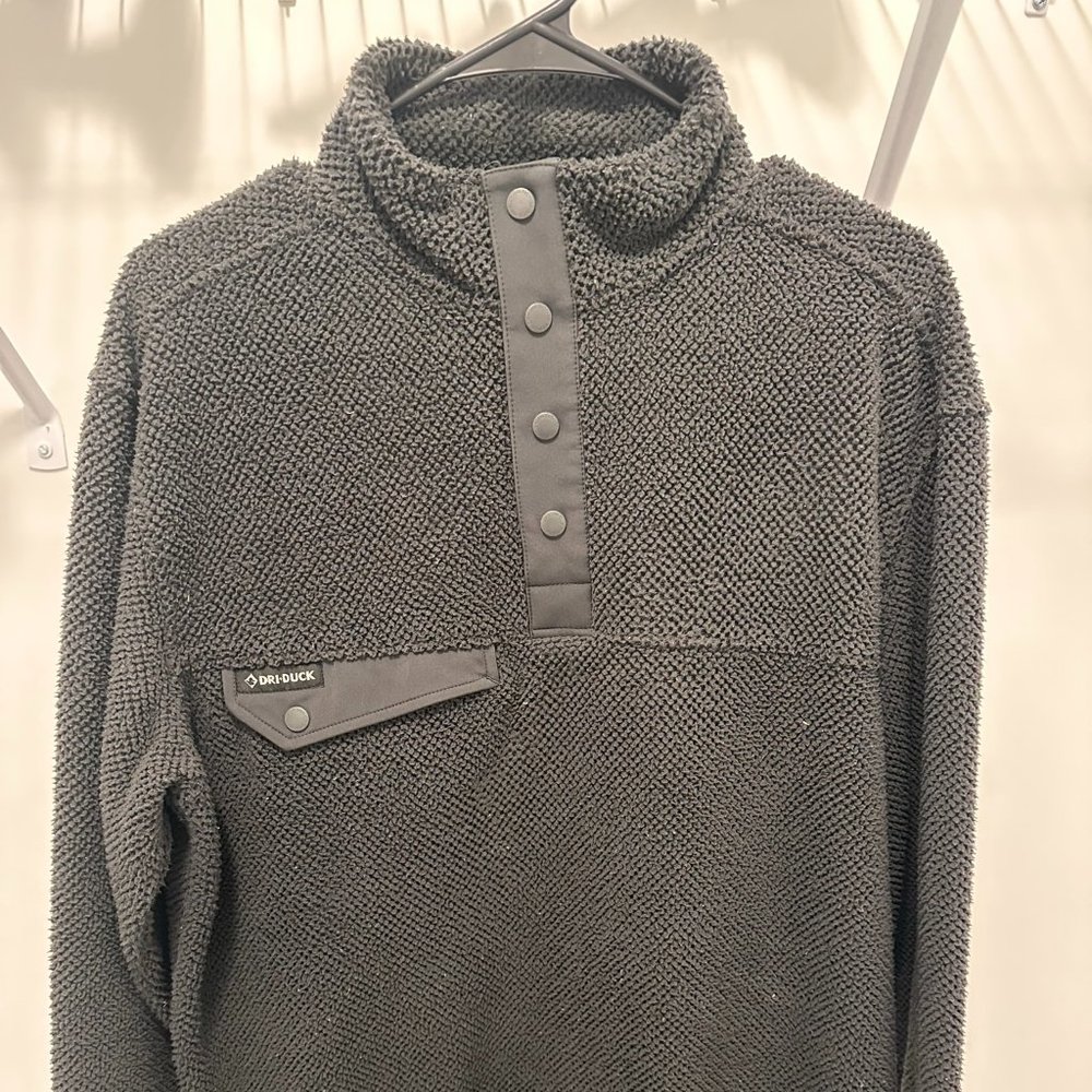 Pull over sweater